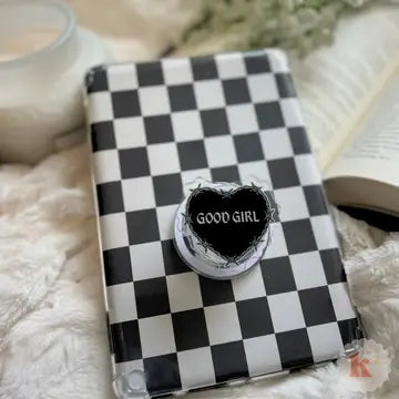 Kelle & Co. Kindle Grip